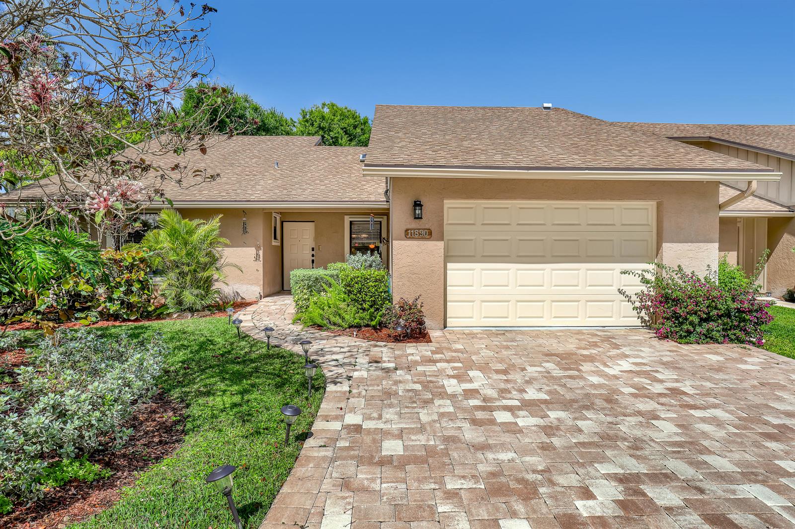 11890 Donlin Drive, Wellington FL 33414