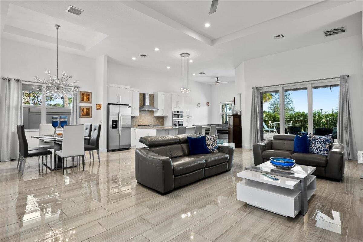 12454 Nautilus Circle, Palm Beach Gardens FL 33412