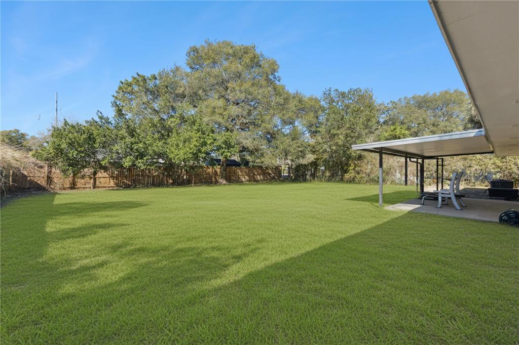725 THIRD STREET, ORANGE CITY, FL — photo 2 of 18