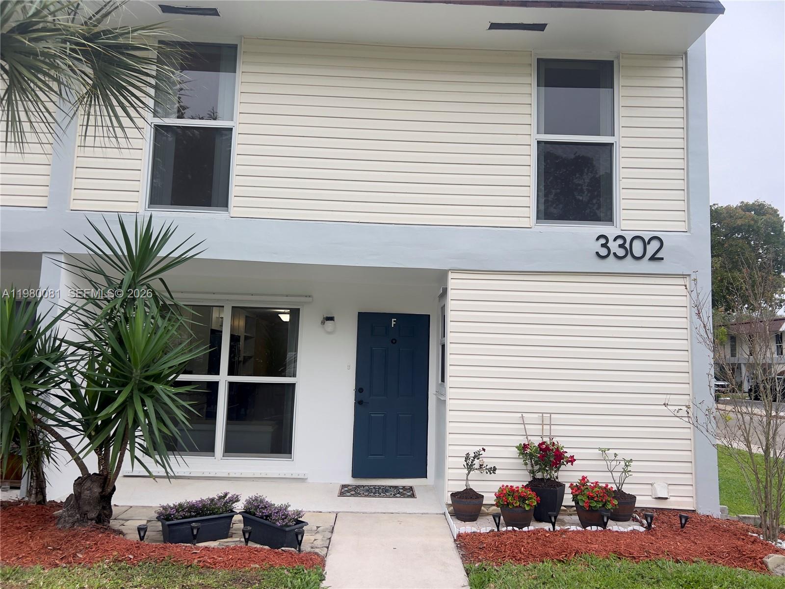 3302 Farragut St # 5F, Hollywood FL 33021