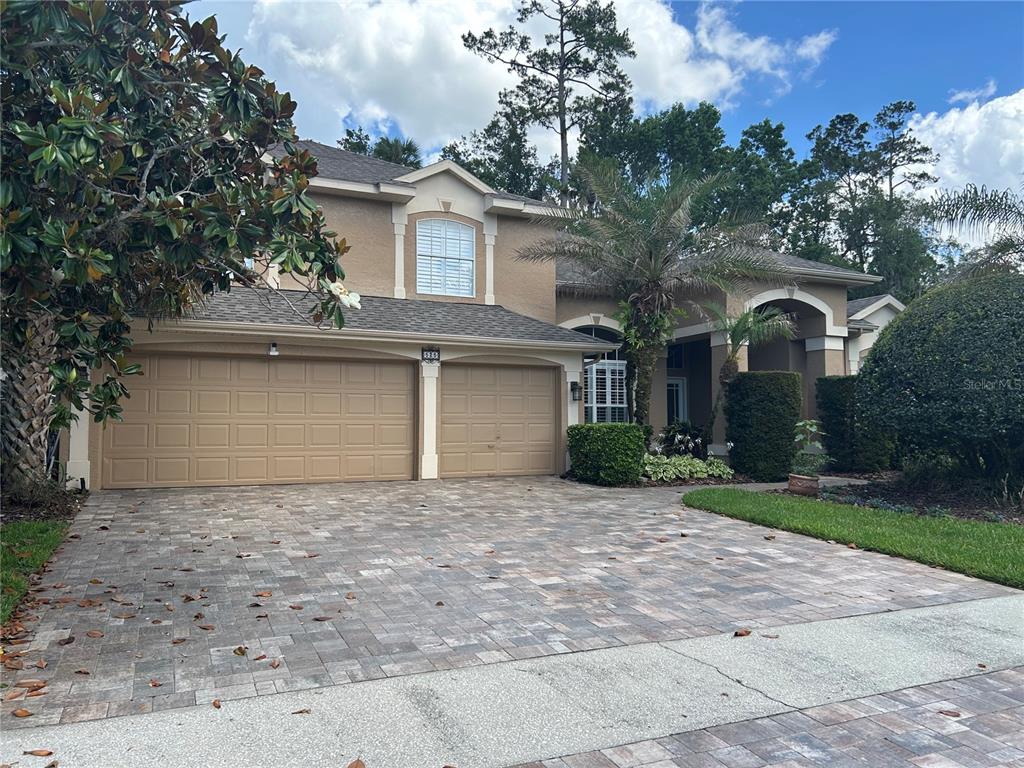 525 SADDLEWOOD LANE