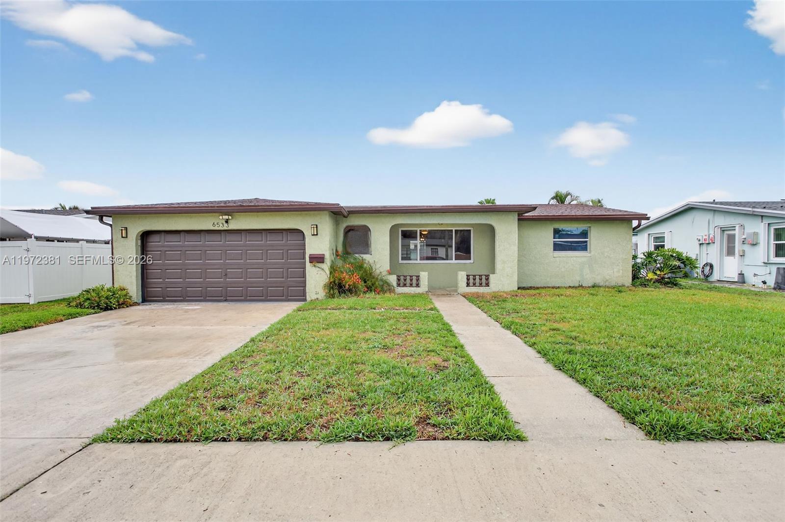 6533 NW 1st St, Margate FL 33063
