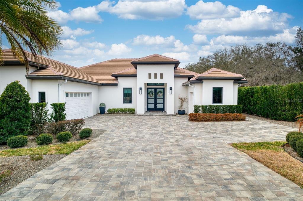 26321 AVENIDA LAS COLINAS