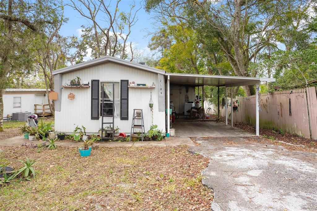 2109 HIALEAH AVENUE, LEESBURG, FL — photo 4 of 10
