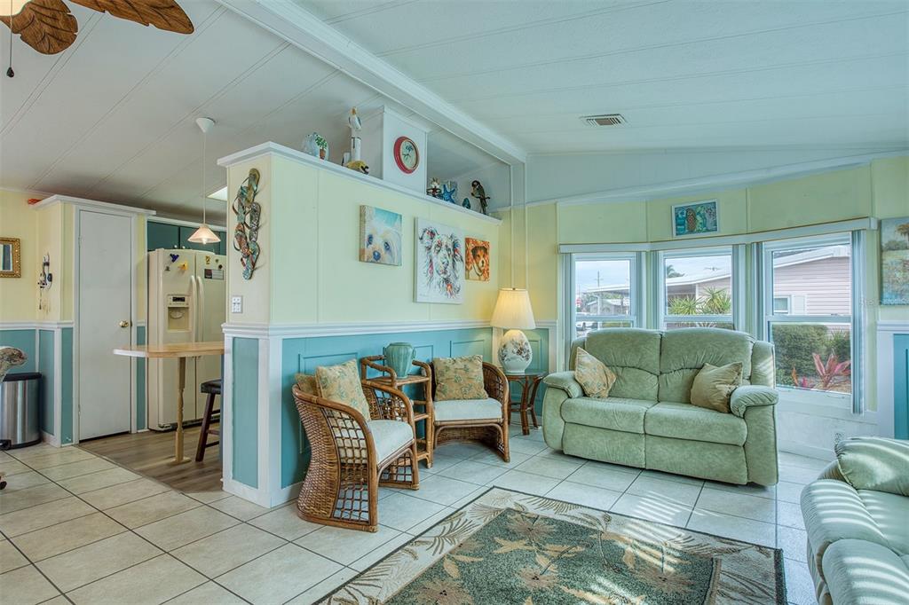 83 PELICAN DRIVE N, OLDSMAR, FL — photo 5 of 30
