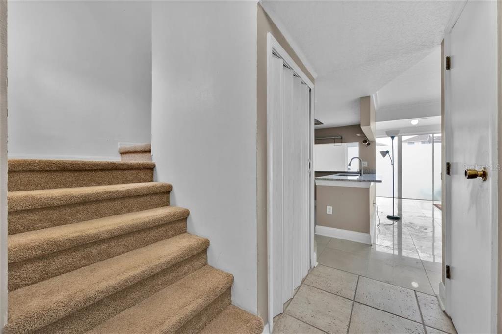 352 CARIBBEAN DRIVE UNIT Main, DAVENPORT, FL — photo 2 of 19