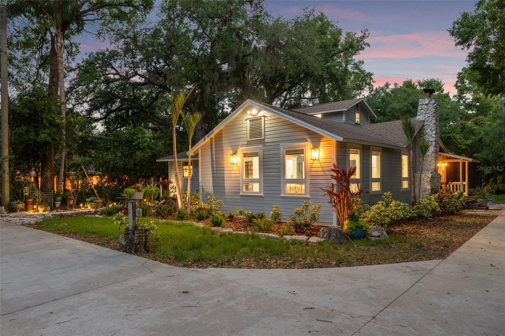 6200 RIVER TERRACE