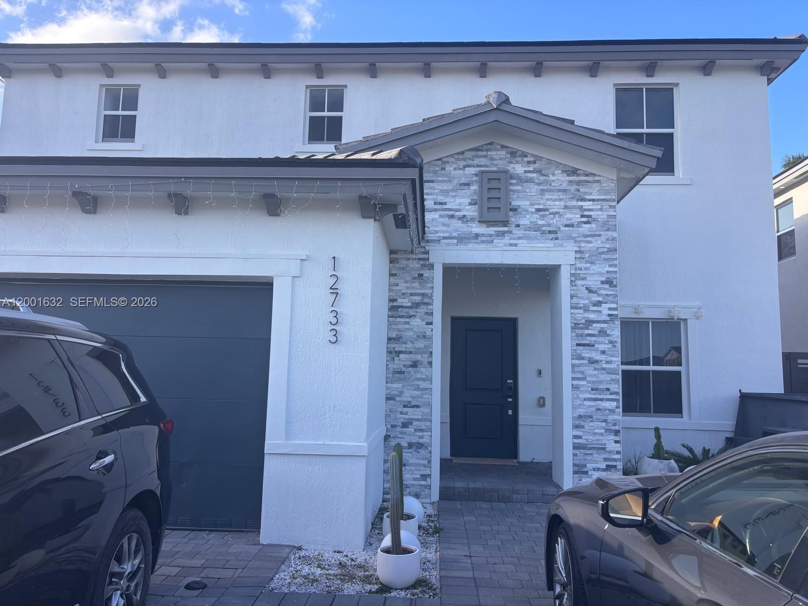 12733 SW 210th Ter, Miami FL 33177