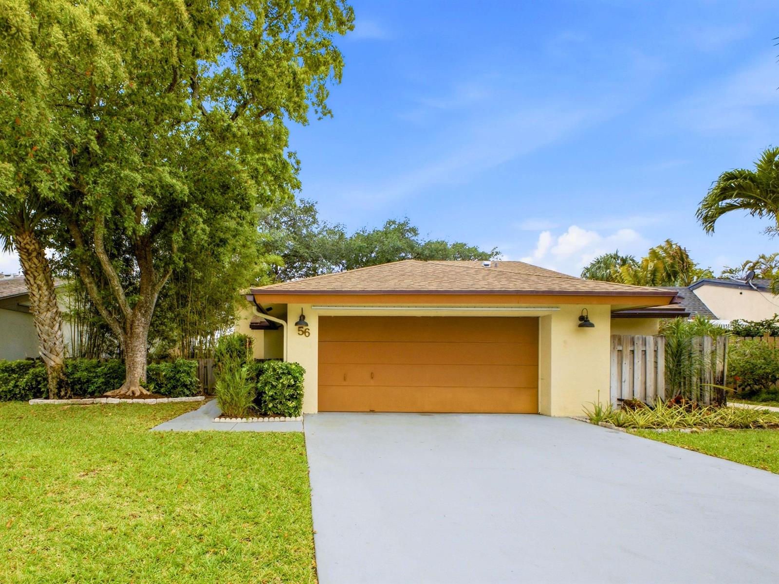 56 Baytree Circle, Boynton Beach FL 33436