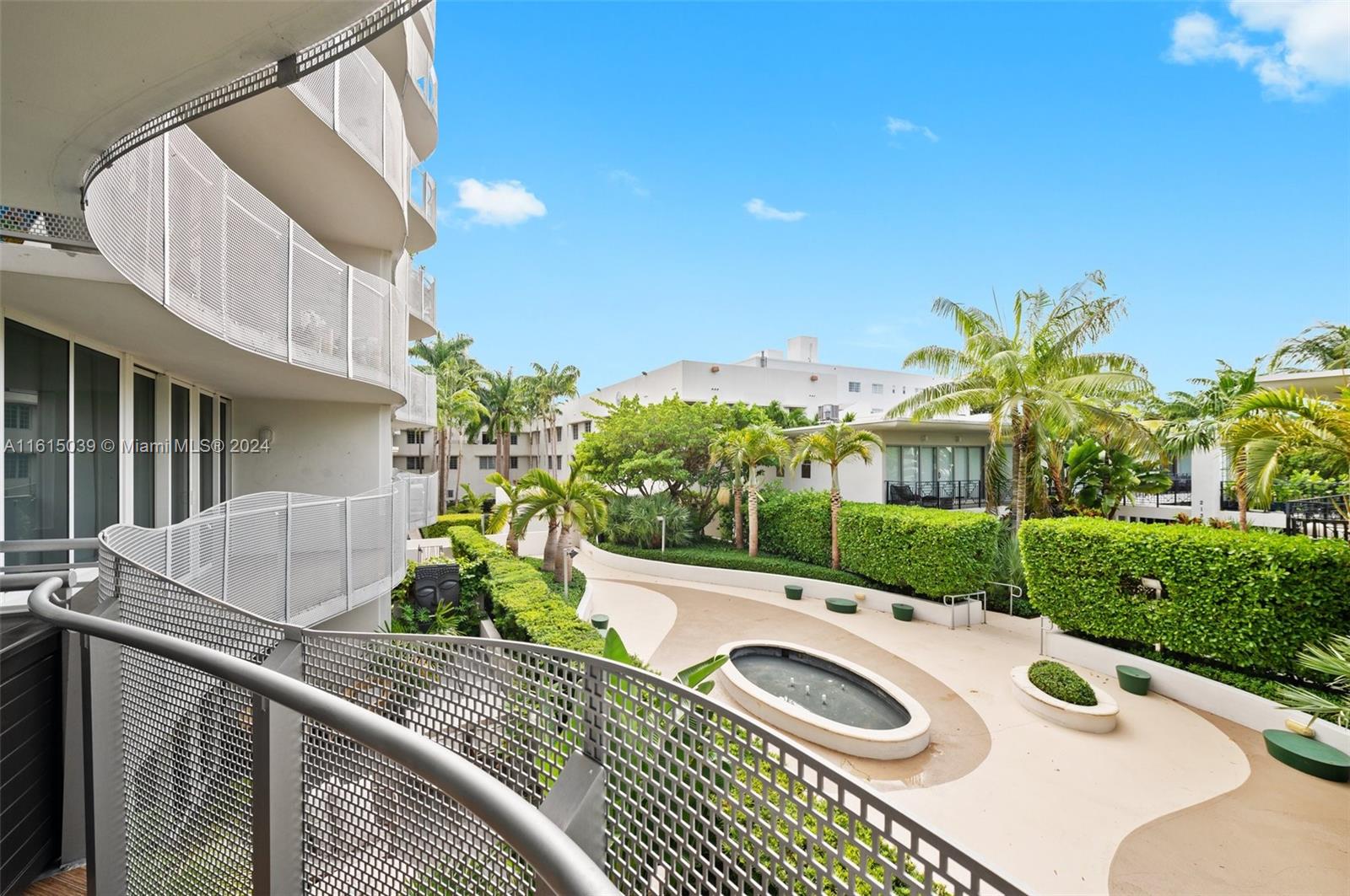 2155 Washington Ct # 206, Miami Beach FL 33139