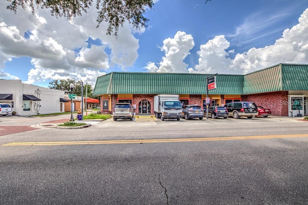 465 E MAIN STREET
