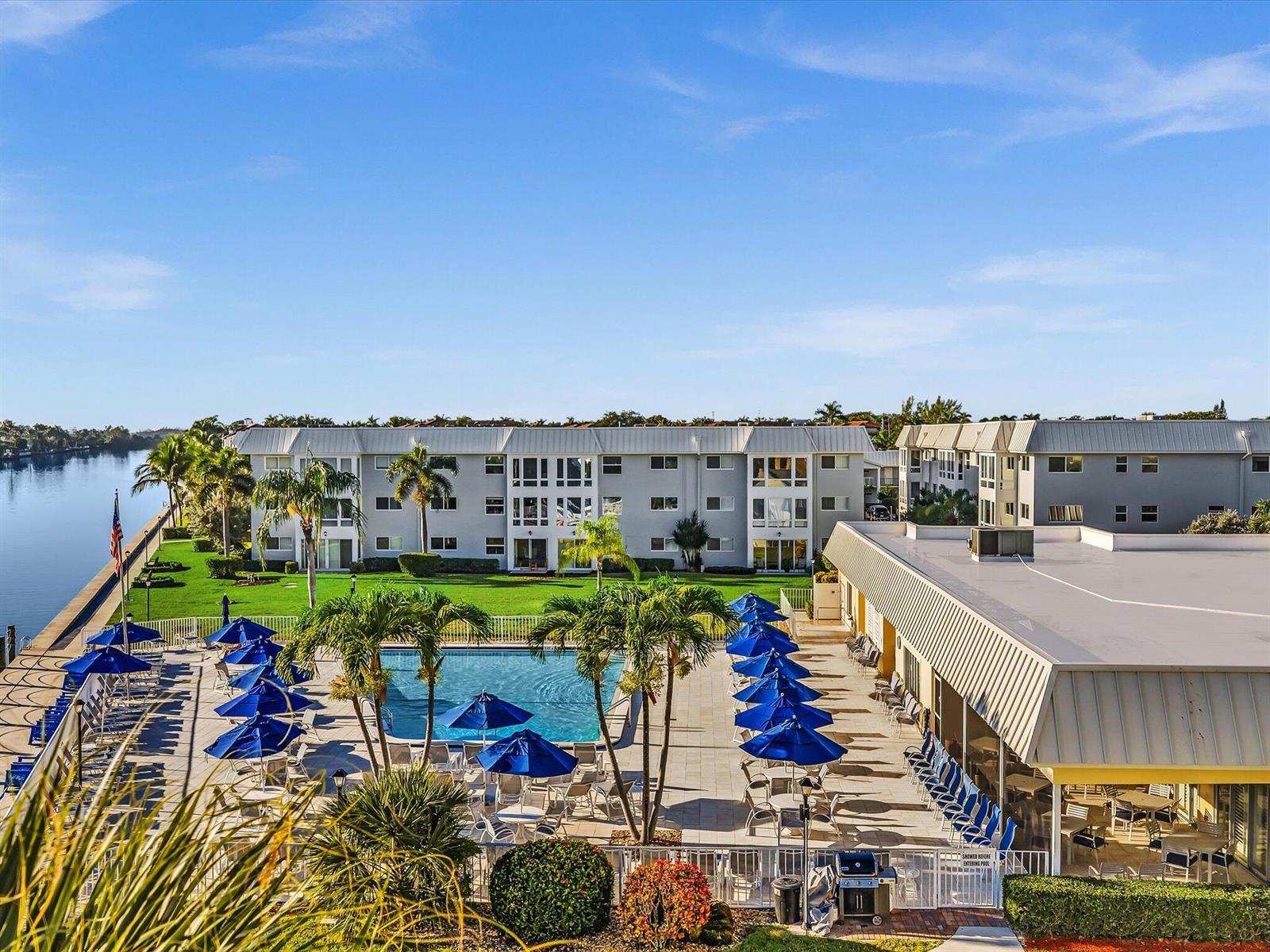 33 Colonial Club Drive # 203, Boynton Beach FL 33435