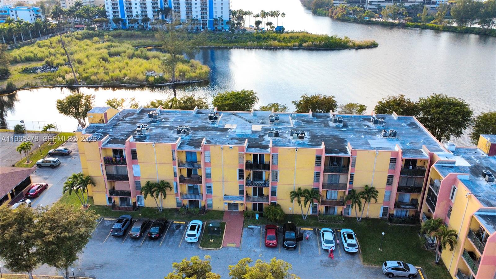 4805 NW 7th St # 15, Miami FL 33126