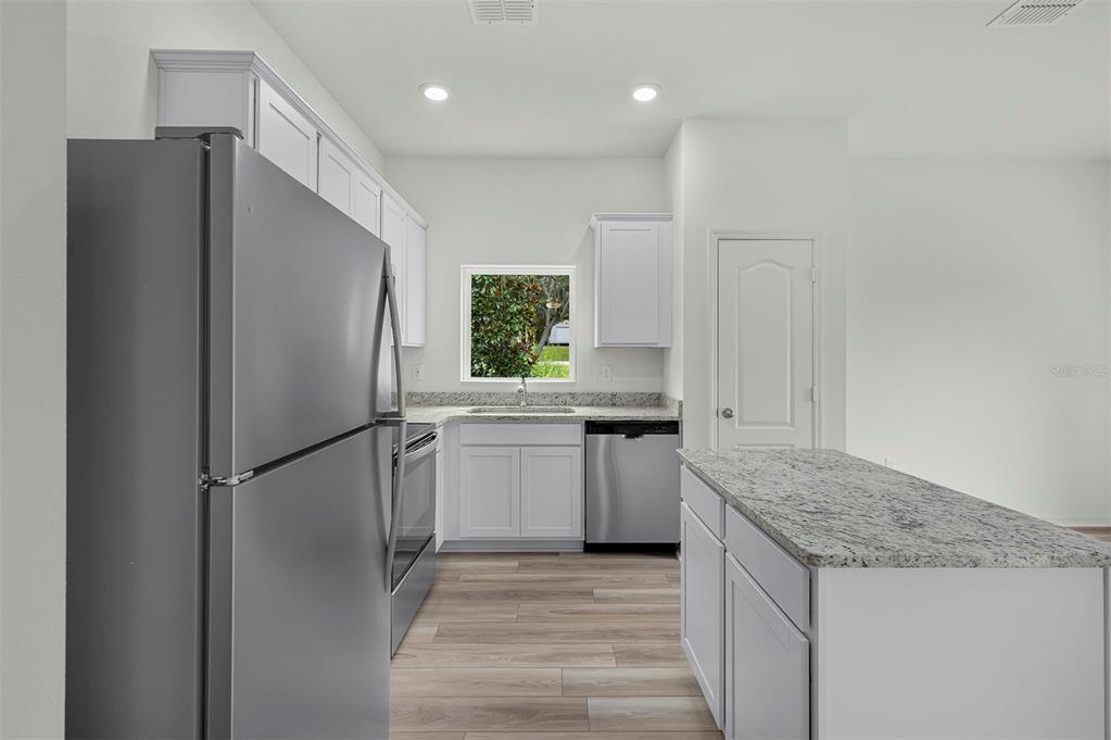13343 TULA LOOP, ASTATULA, FL — photo 5 of 19