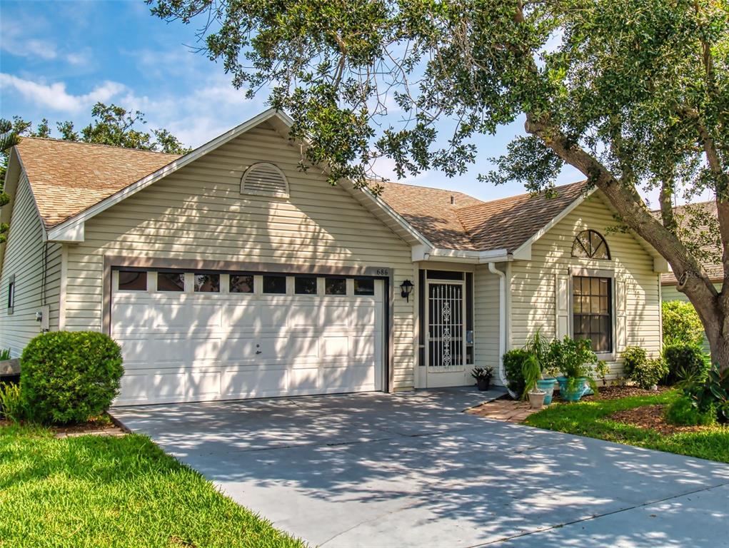 686 MIDDLEBURY LOOP
