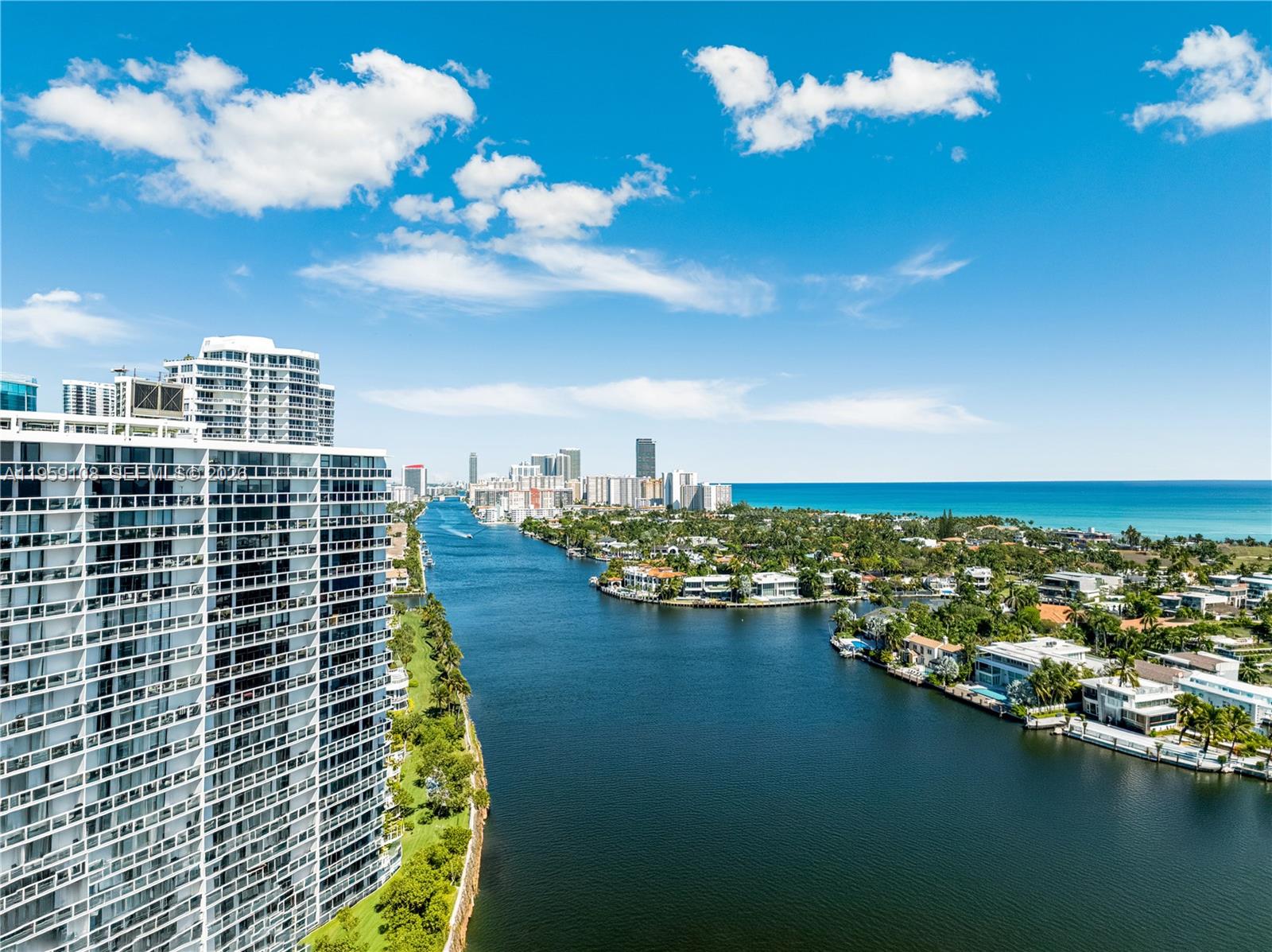 20281 E Country Club Dr # M6, Aventura FL 33180