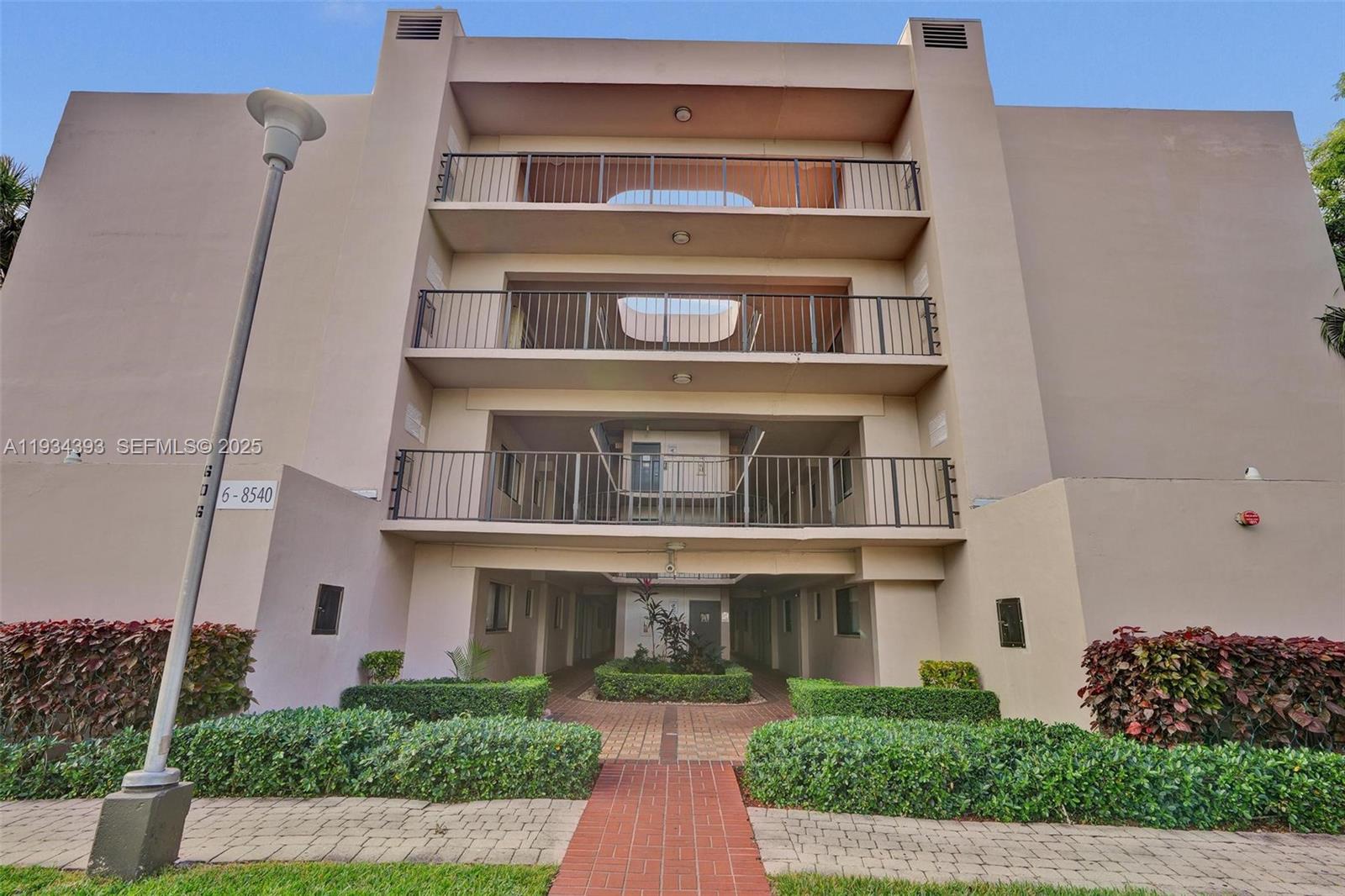 8540 SW 133rd Ave Rd # 321, Miami FL 33183