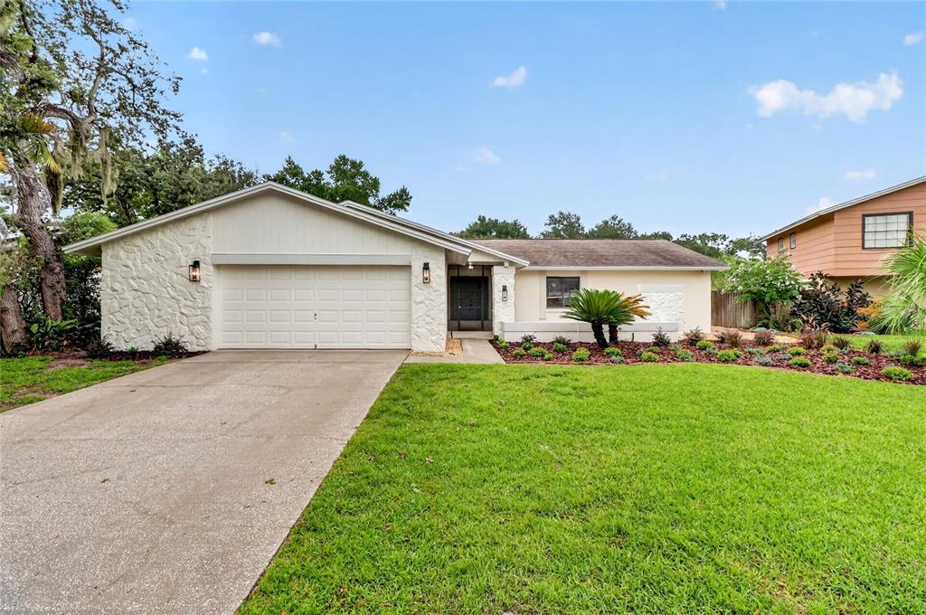 724 ISLETON DRIVE, BRANDON, FL — photo 2 of 30