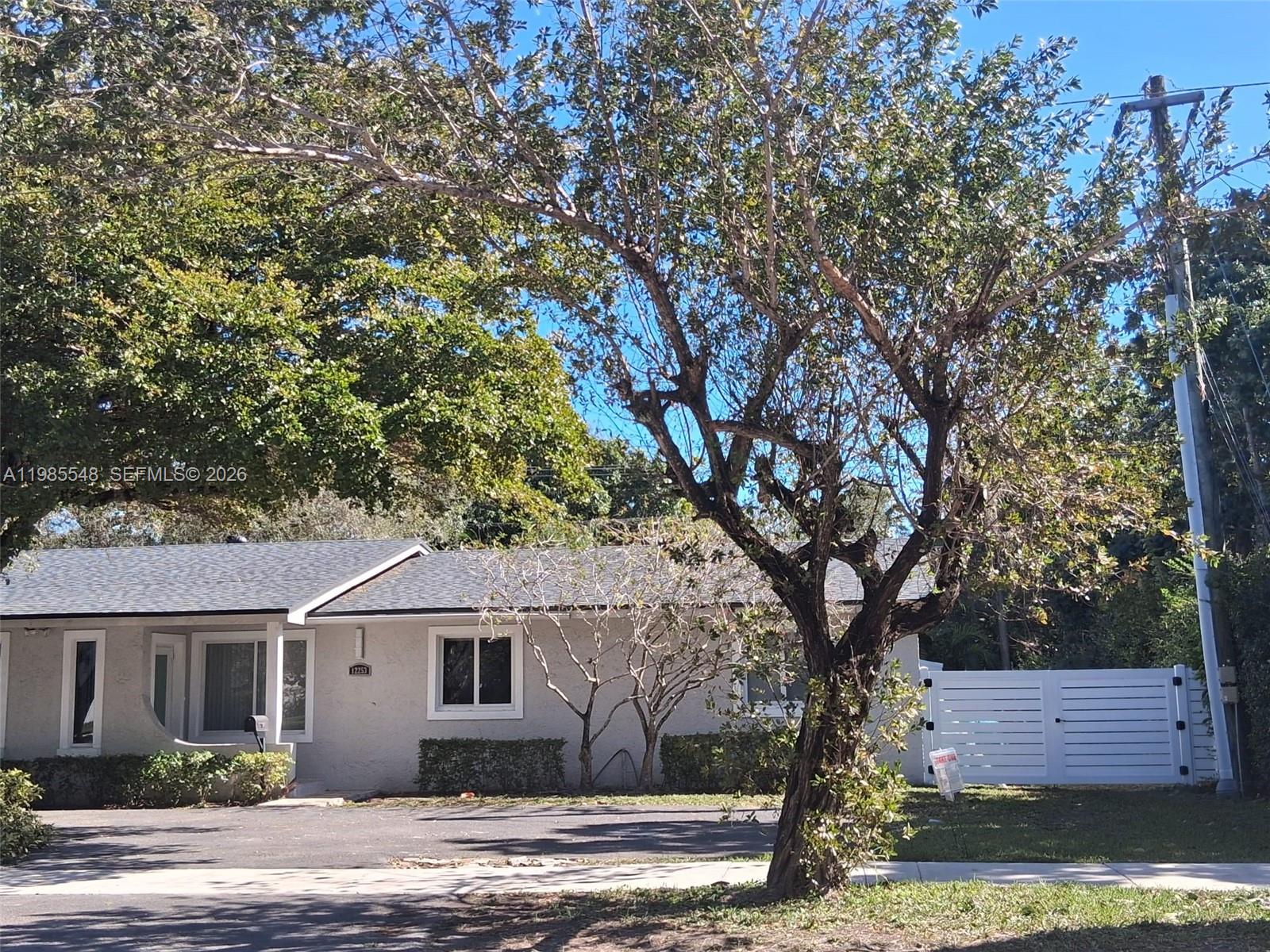 12253 SW 82nd Ave # 2, Pinecrest FL 33156, PINECREST, FL — photo 4 of 6