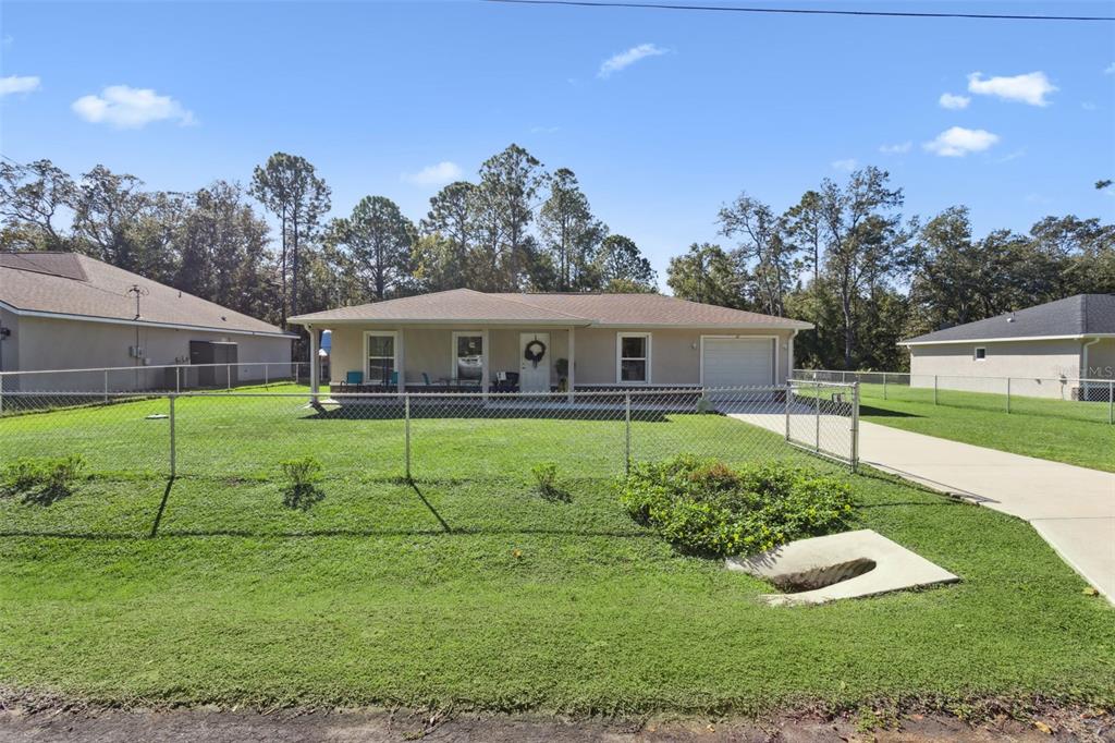 61 GUAVA TRAIL, OCKLAWAHA, FL — photo 2 of 20