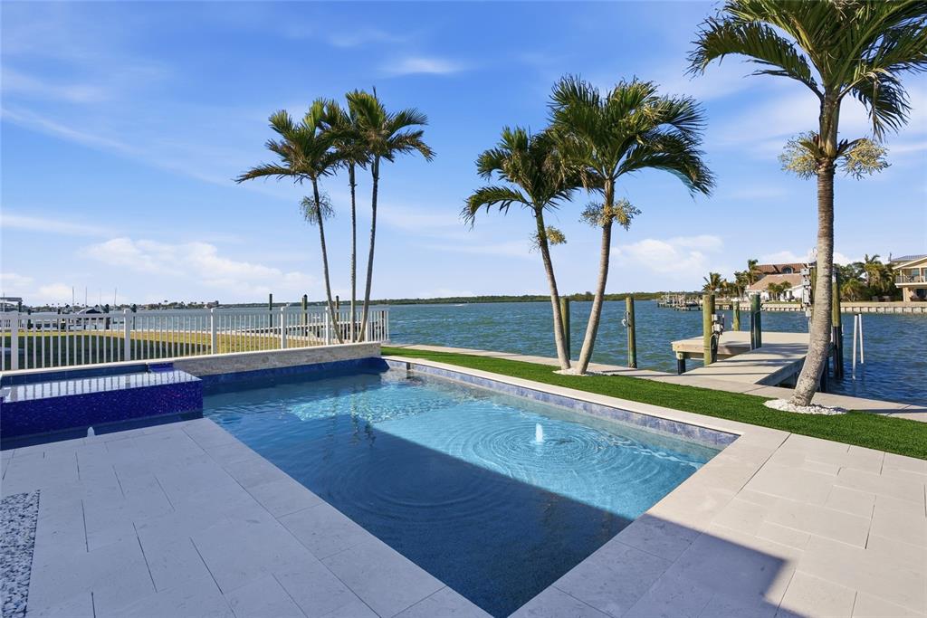 16113 5TH STREET E, REDINGTON BEACH, FL — photo 2 of 30