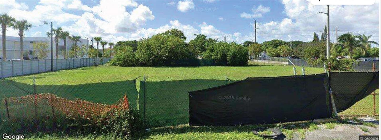 617 N Dixie Highway, Hallandale Beach FL 33009