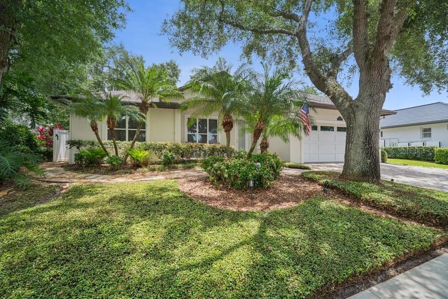 489 PENNY LANE