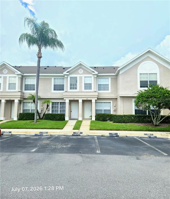 734 KENSINGTON LAKE CIR UNIT BRANDON