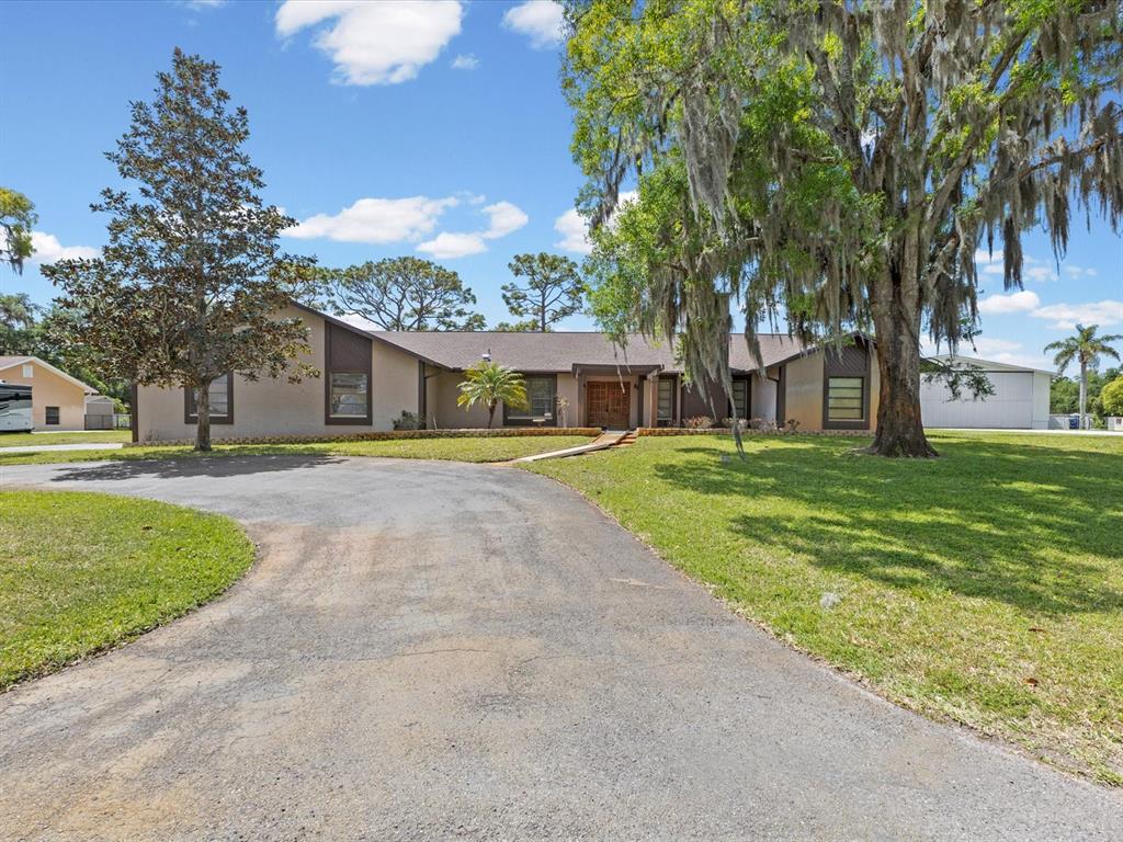 10700 LUSCOMBE COURT