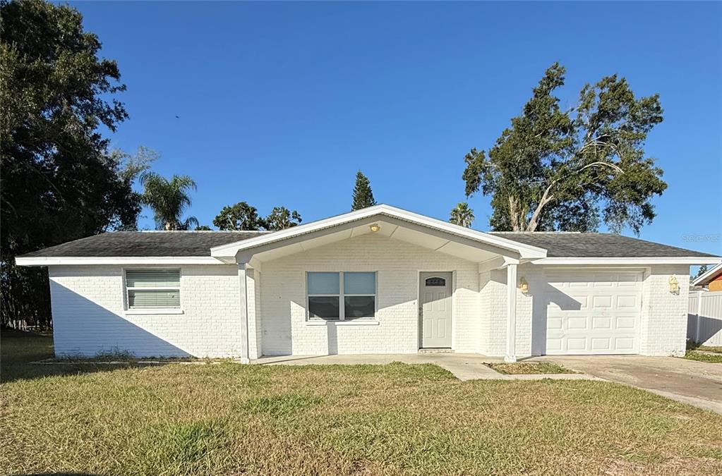 4233 BELLE ISLE COURT