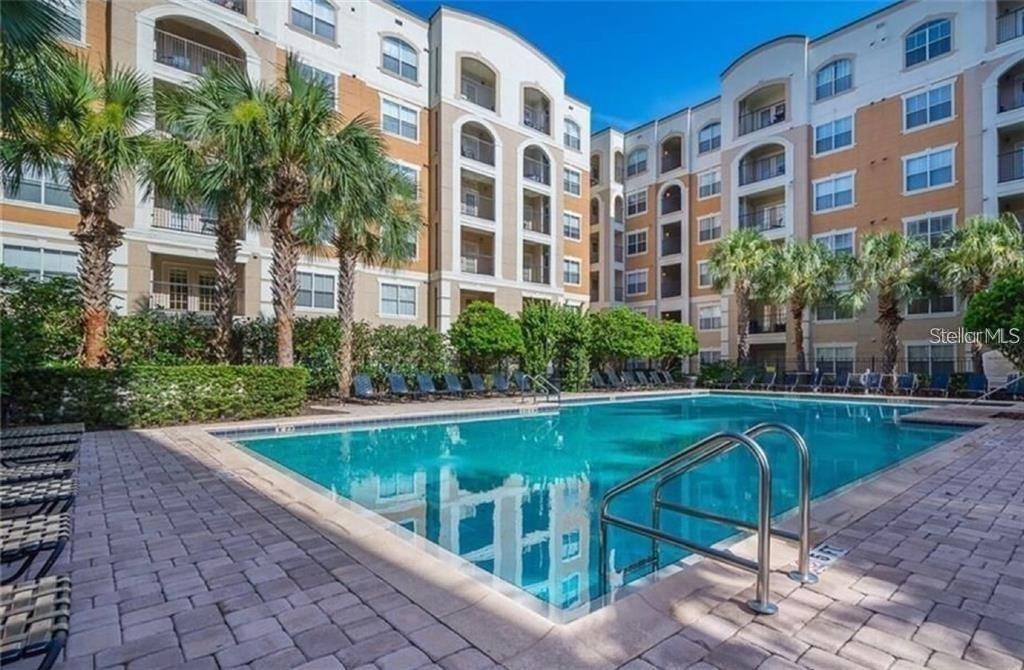 206 E SOUTH STREET UNIT 6034