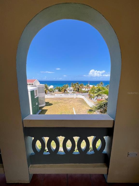 327 BRAVOS, VIEQUES, PR — photo 4 of 30