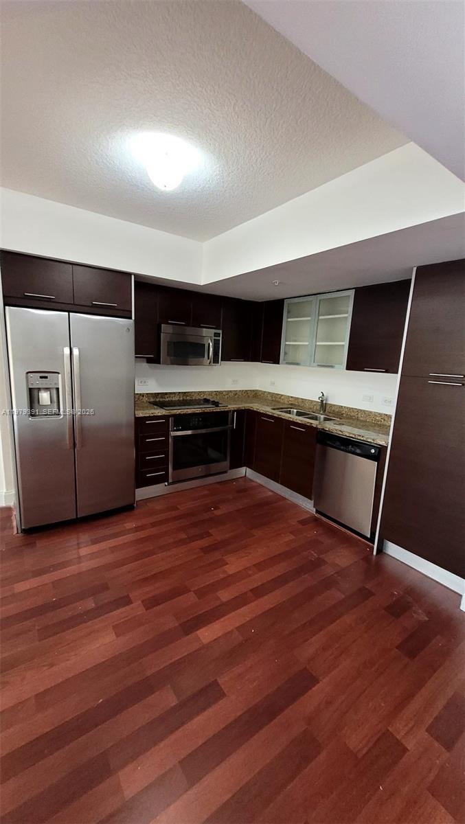 41 SE 5th St # 709, Miami FL 33131