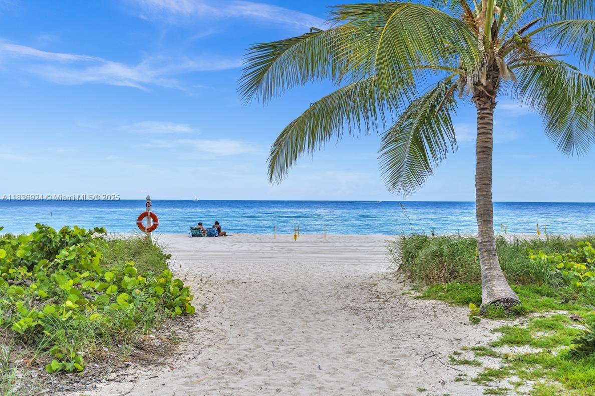 8855 E Collins Ave # 2F, Surfside FL 33154, SURFSIDE, FL — photo 4 of 30
