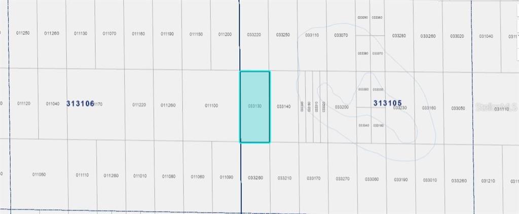This is a plat map showing a highlighted rectangular parcel of land labeled 033130 — SHADY OAKS DR, LAKE WALES, FL