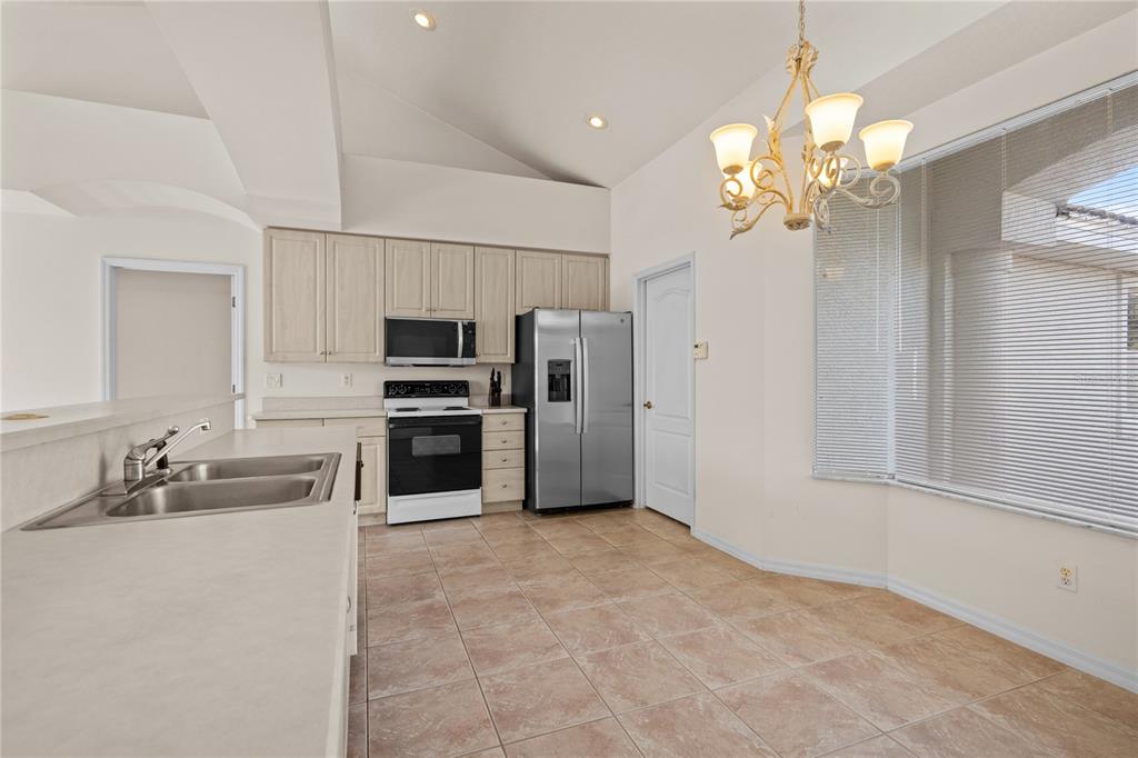 3804 ISLAMORADA DRIVE, ORMOND BEACH, FL — photo 5 of 30