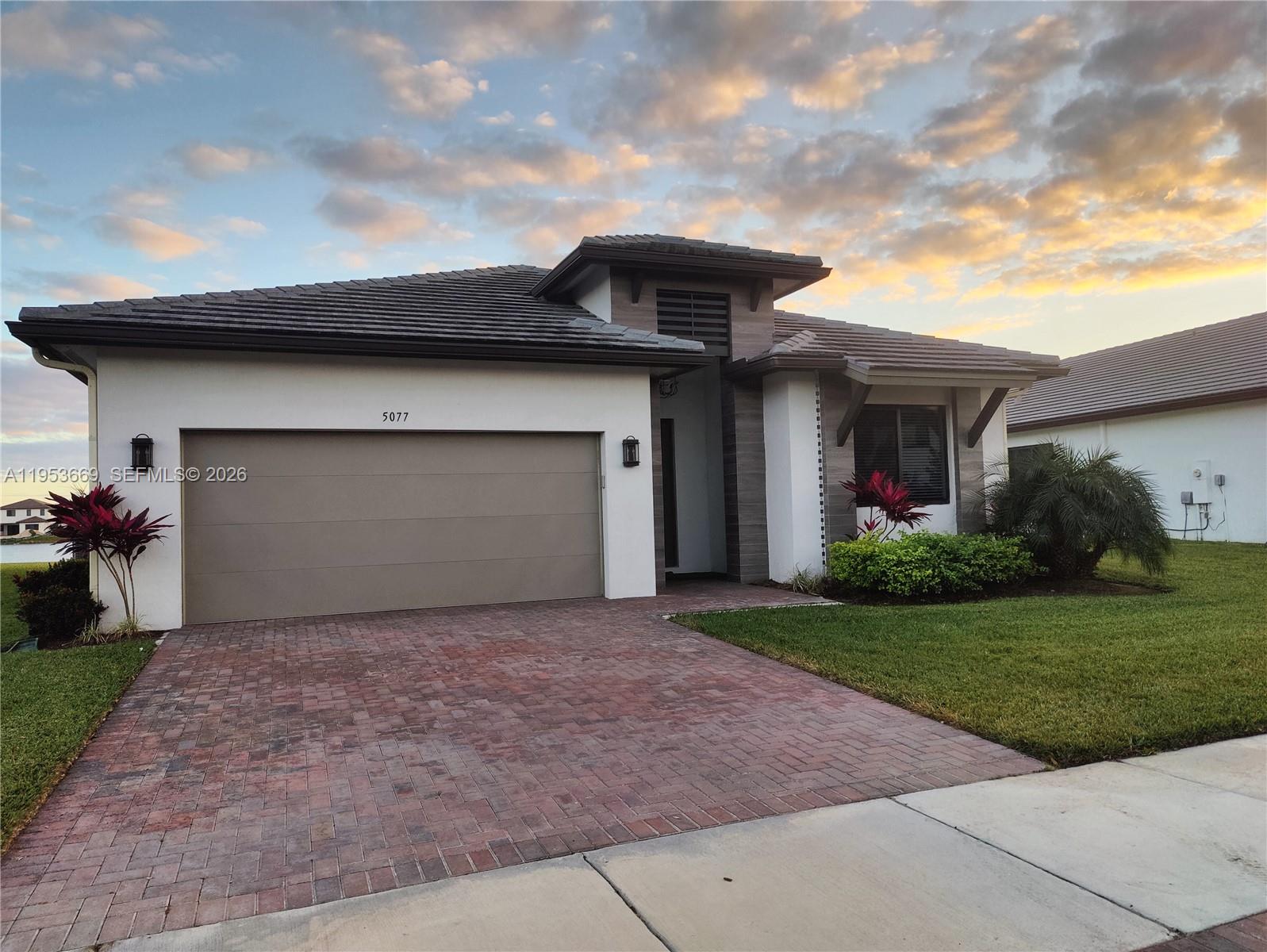 5077 Gambero Way # 5077, Naples FL 34142
