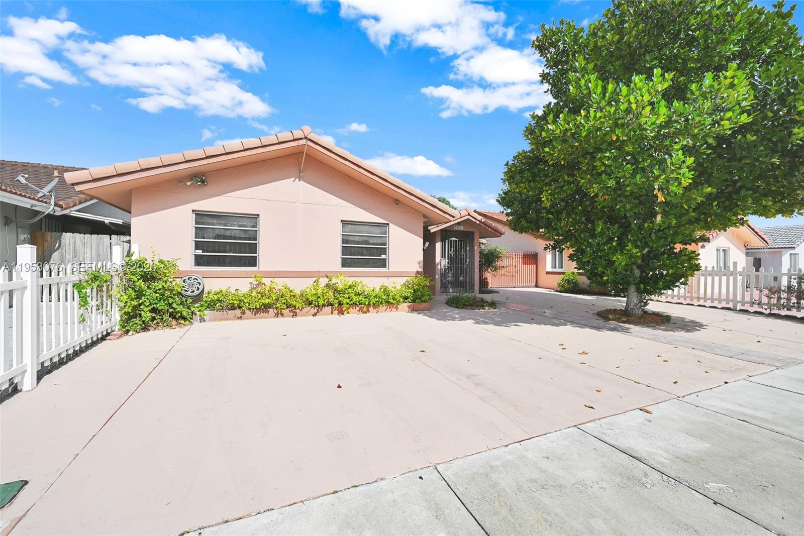 14837 SW 60th St, Miami FL 33193