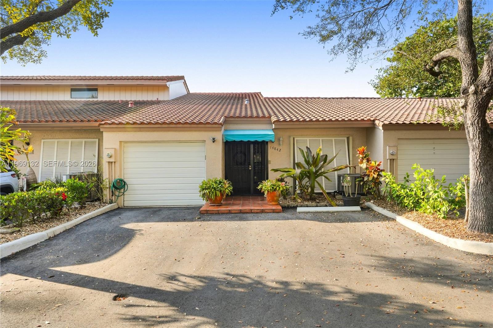 14842 Breckness Pl, Miami Lakes FL 33016