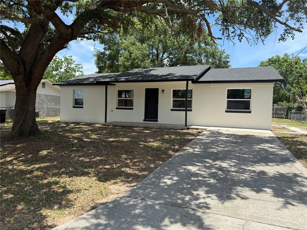 212 DOROTHY STREET