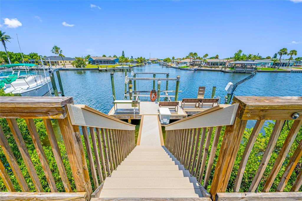 861 SYMPHONY ISLES BOULEVARD, APOLLO BEACH, FL — photo 2 of 30