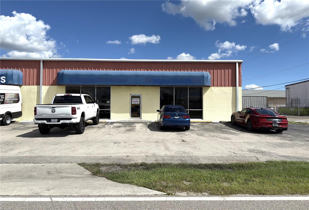 1109 TAMIAMI TRAIL UNIT 4 & 5