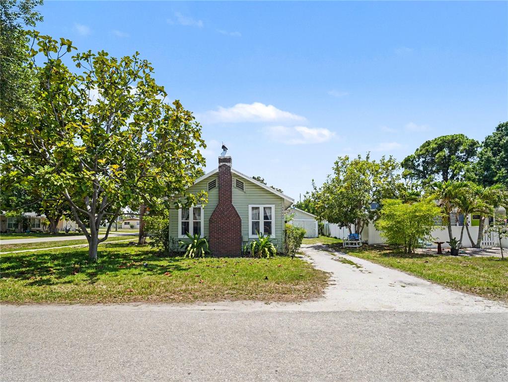 2222 FLORINDA STREET