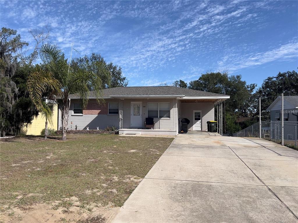1247 LAKEVIEW DRIVE