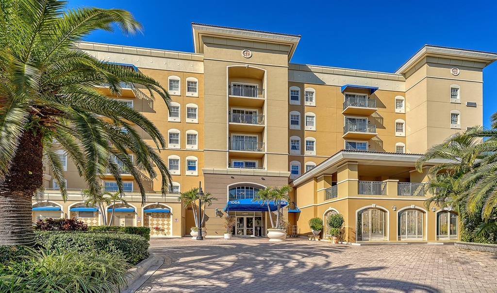 1064 N TAMIAMI TRAIL UNIT 1524