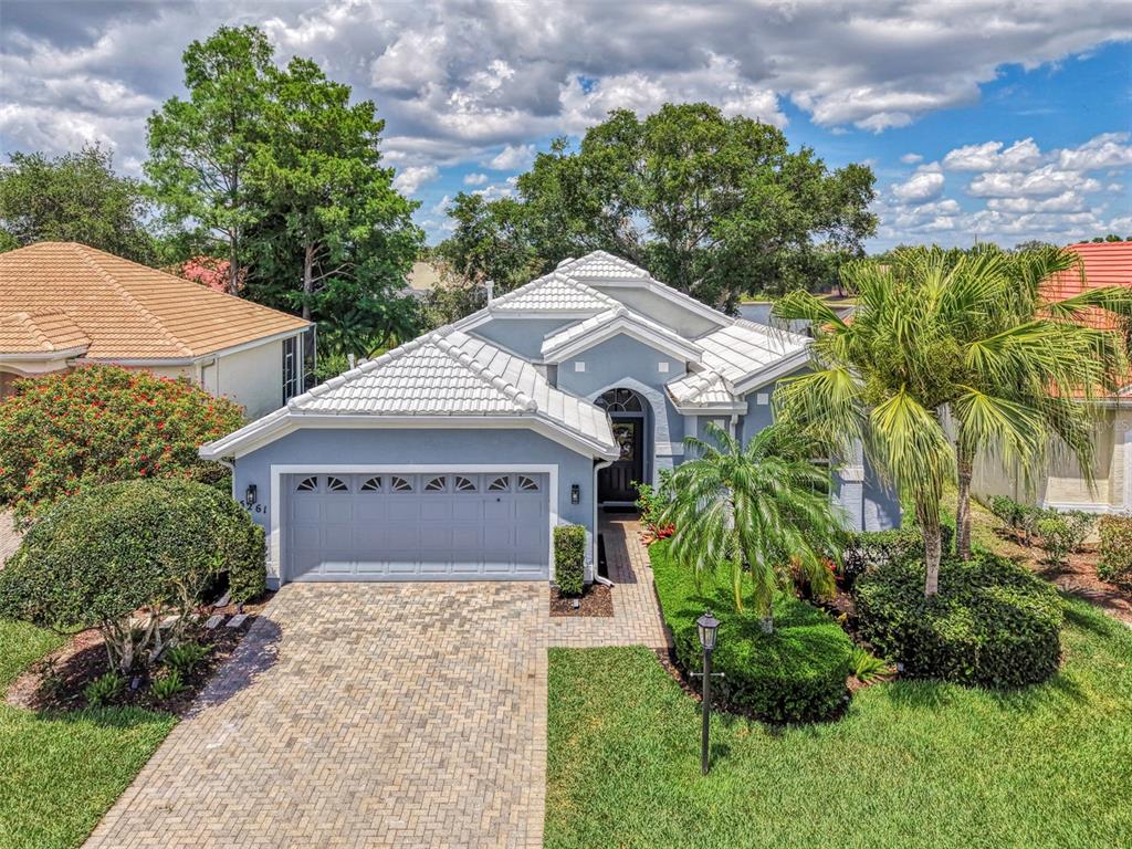 5261 HIGHBURY CIRCLE