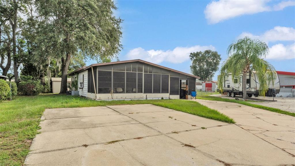 2072 THELMA DRIVE
