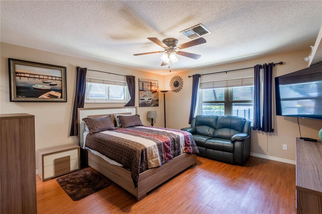 404 N HERON STREET, SEBRING, FL — photo 3 of 20