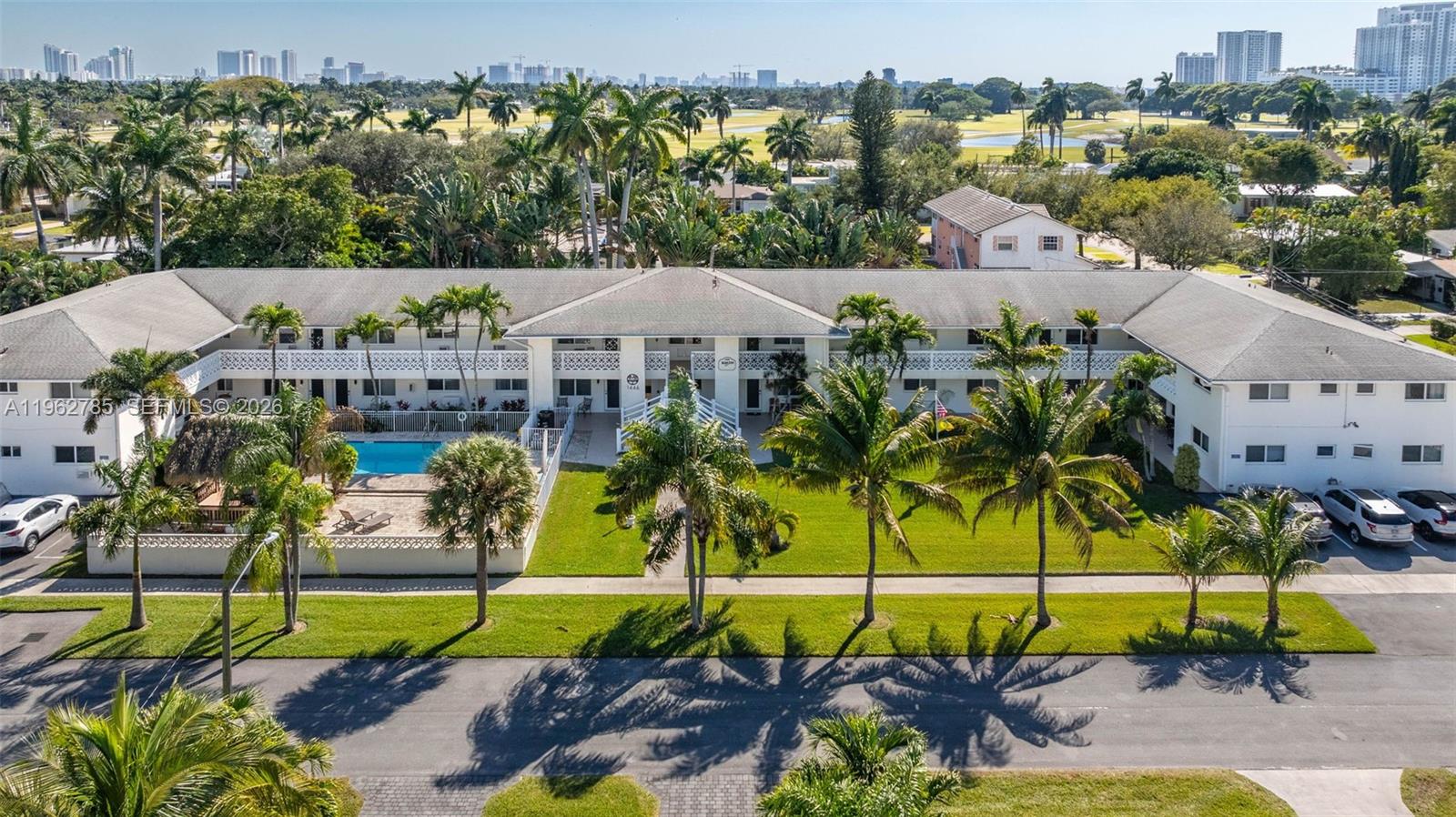 1446 Hayes St # 9, Hollywood FL 33020