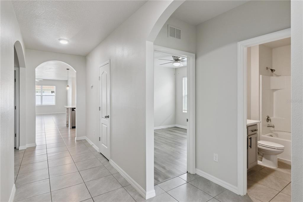 251 CALEB WAY, WINTER HAVEN, FL — photo 5 of 30